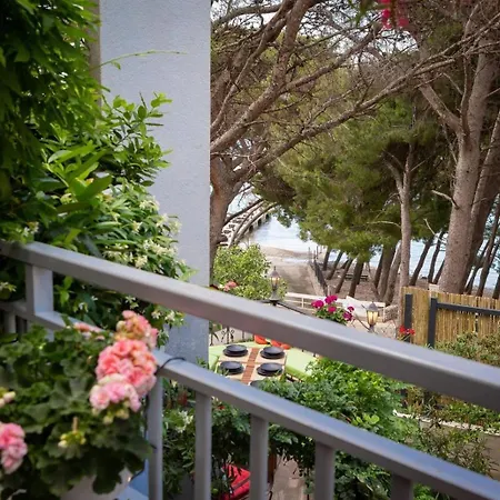 Beachfront * Makarska